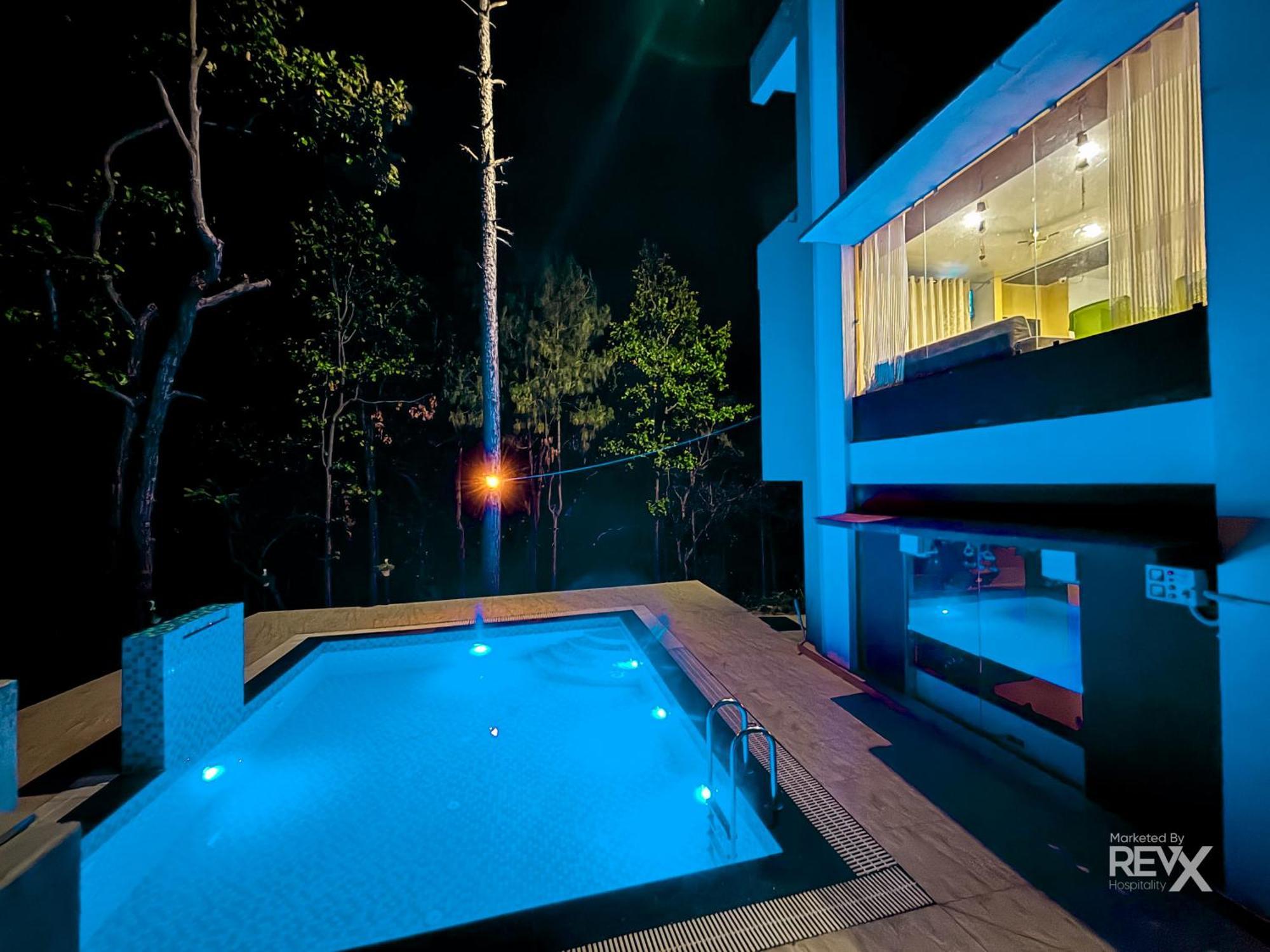 Hotel Prince Valley Lansdowne Bagian luar foto