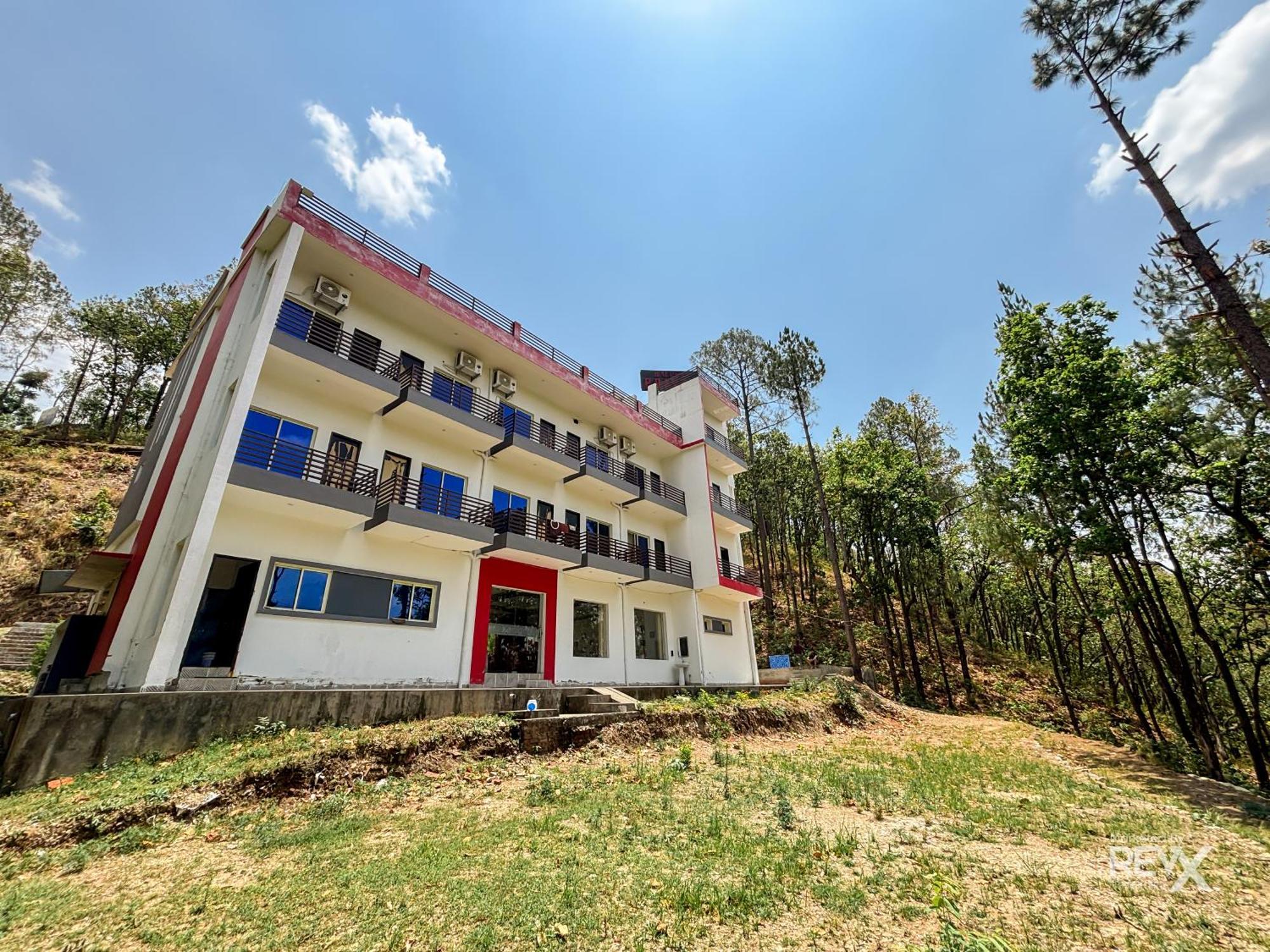 Hotel Prince Valley Lansdowne Bagian luar foto